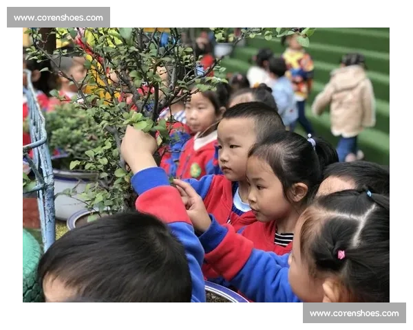 水粉画艺术比赛展现创意与技巧 激发年轻艺术家无限潜力